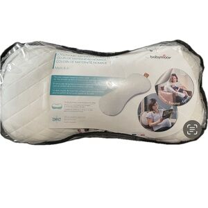 BABYMOOV- Maternity Multi Ergonomic Travel Pillow White & Dark Grey - NWT